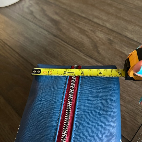 RAE DUNN MEN’S TRAVEL BAG - Picture 3 of 12